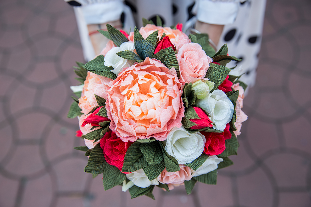 The Flower Corner - bujorul regele florilor